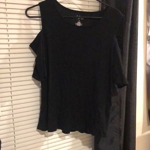 Cold shoulder crop top